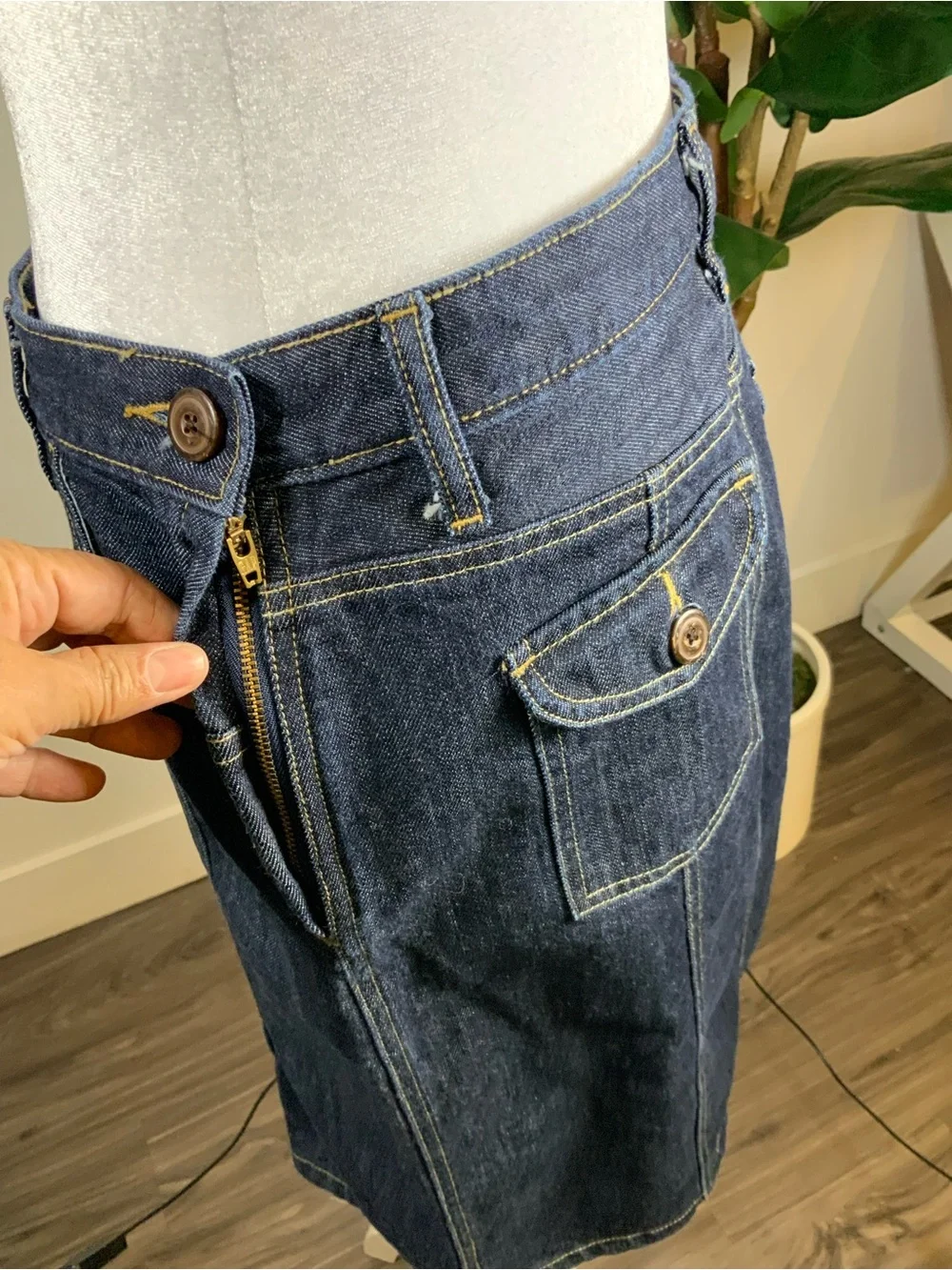 GAP Dark Indigo Denim Midi Skirt